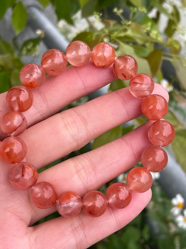 精美南红11.5mm单圈手串，特色冰飘，自然光实拍