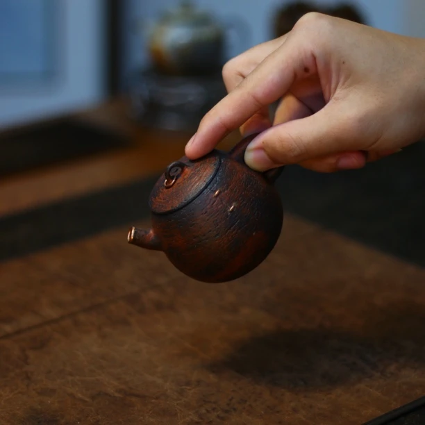 复古粗陶老岩泥圆瓦手持中式功夫茶道个性泡茶器