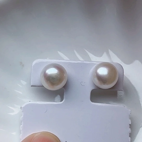 未镶嵌淡水珍珠耳饰