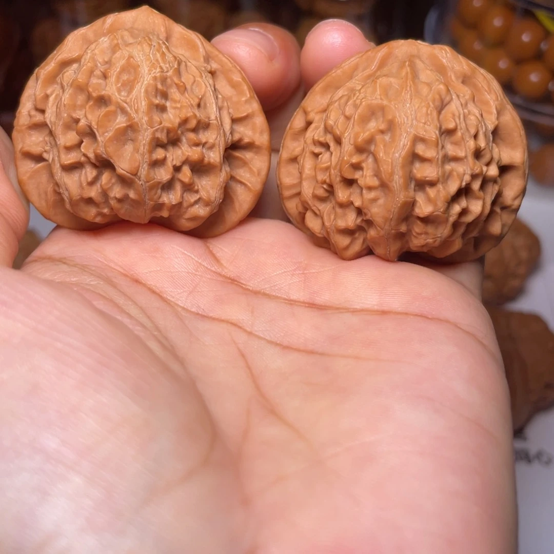 文玩核桃吊坠宫灯