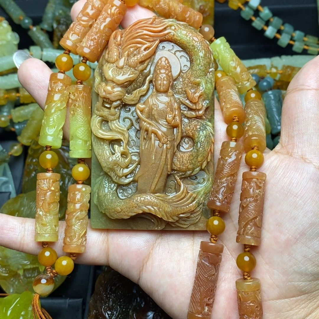 叁***世蛇纹石玉未镶嵌颈饰