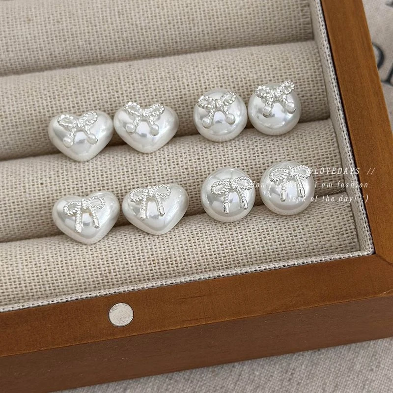 韩系爱心蝴蝶结耳钉小众设计高级感新款名媛风耳饰女