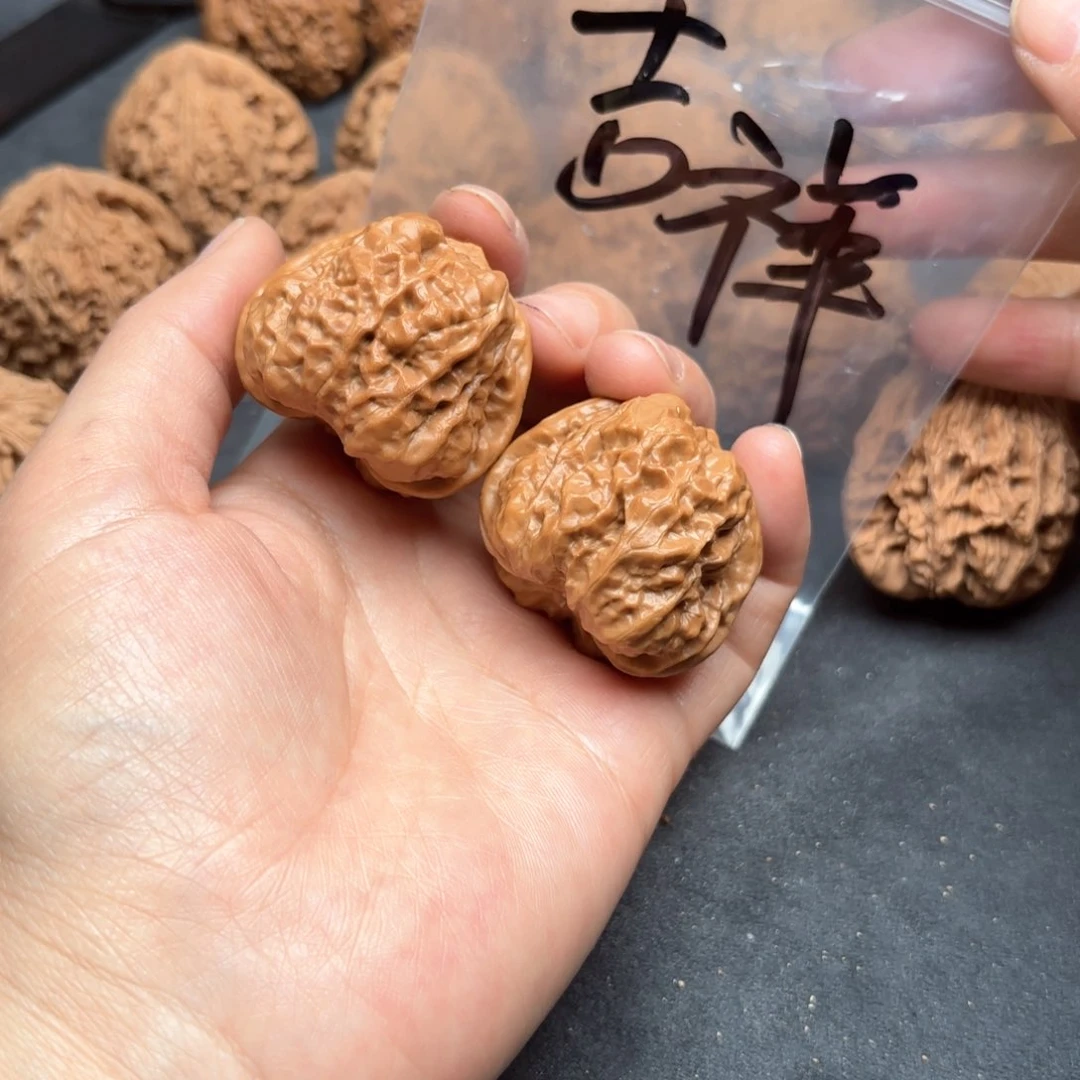 文玩核桃吊坠吉*～蛤蟆头