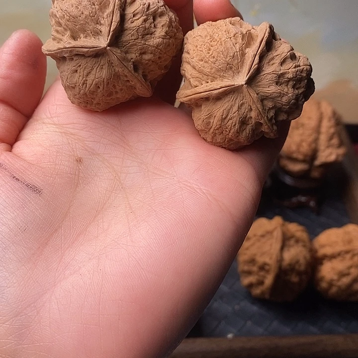 文玩核桃吊坠铁核桃19