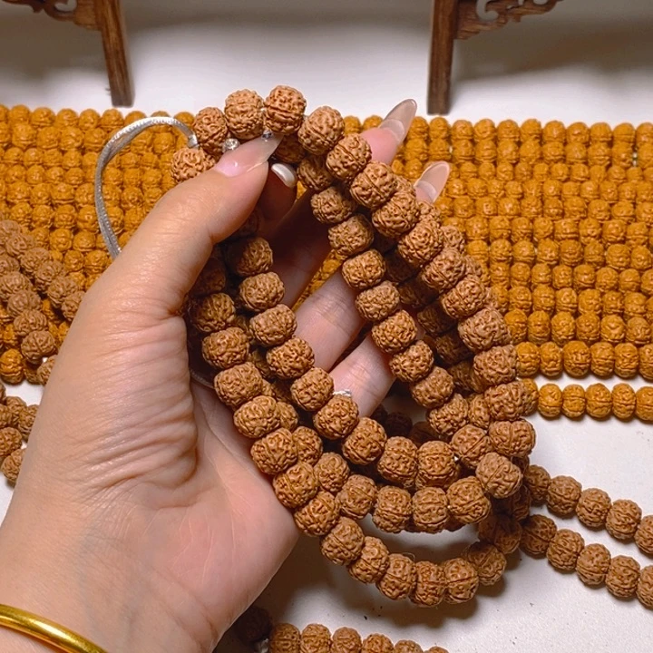 金刚菩提吊坠D****)金刚