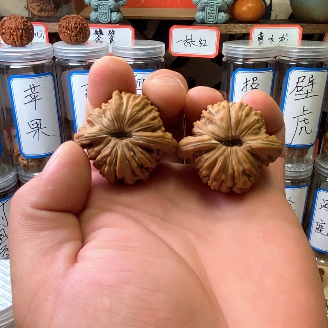 吊坠文玩核桃汉高楼