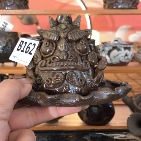 木有一点点的小姐姐