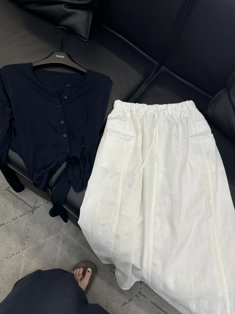 《霍尔果斯》莱塞尔+麻设计感松紧腰半身裙夏季女