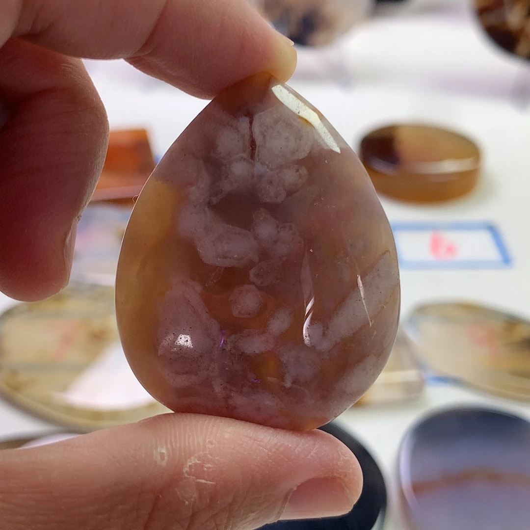 未镶嵌玛瑙/玉髓珠宝半成品