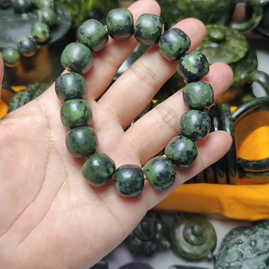 未镶嵌蛇纹石玉老型珠手串老型珠手串