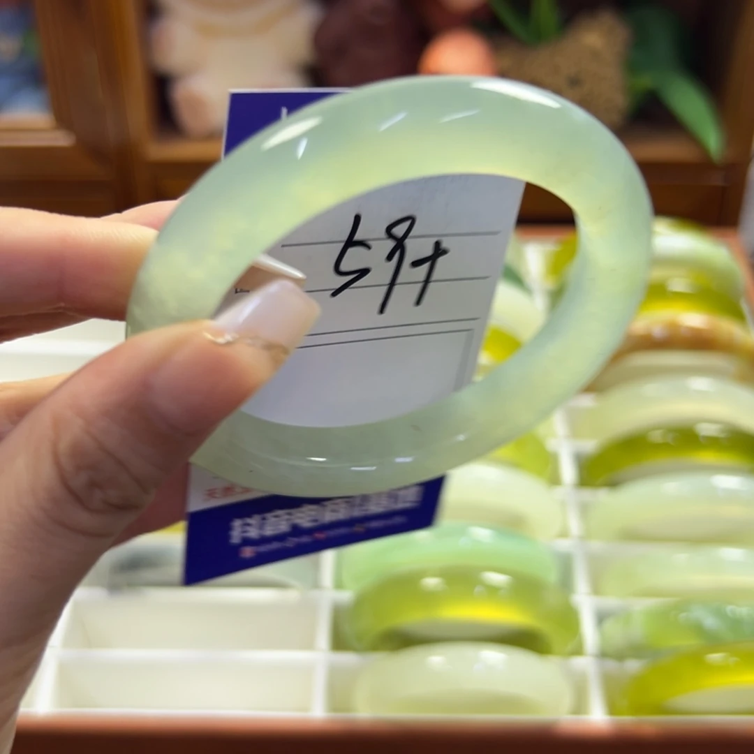 未镶嵌蛇纹石玉手镯455