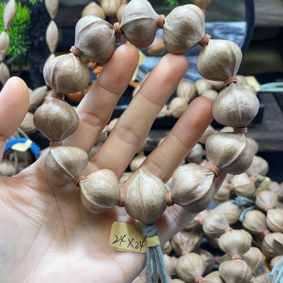 绅***哥吊坠橄榄核2424铁核