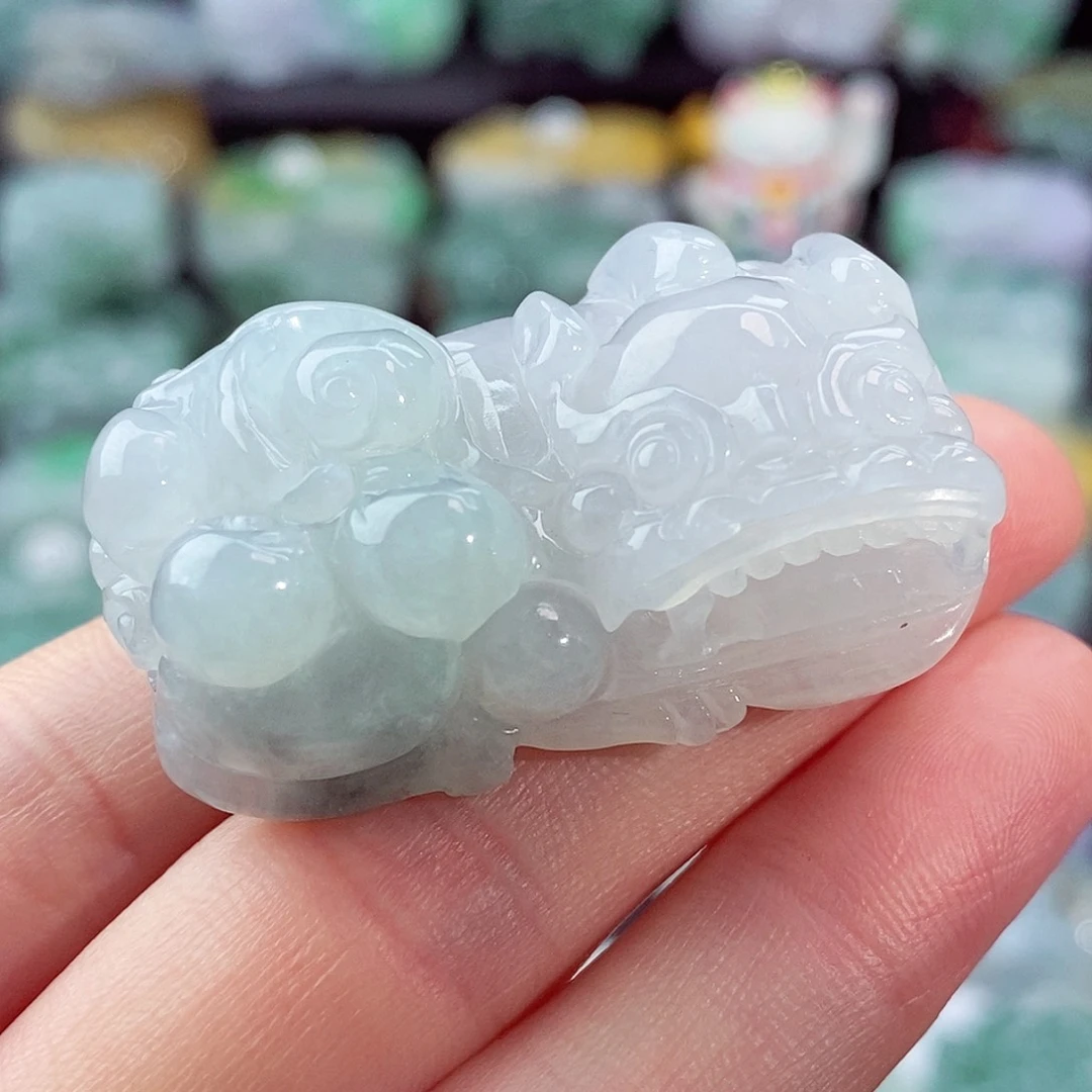 颈饰未镶嵌翡翠天然