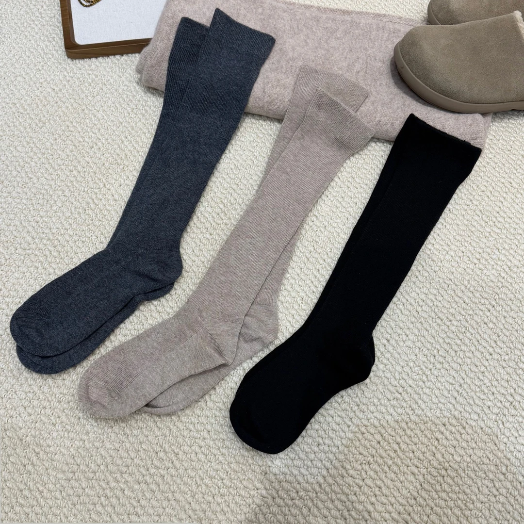 【柳条儿】温暖加倍 含29%美丽奴羊毛混华绒小腿袜显瘦树坑条