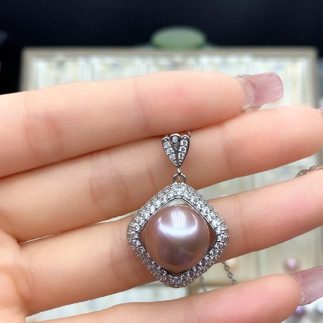 淡水珍珠颈饰合金