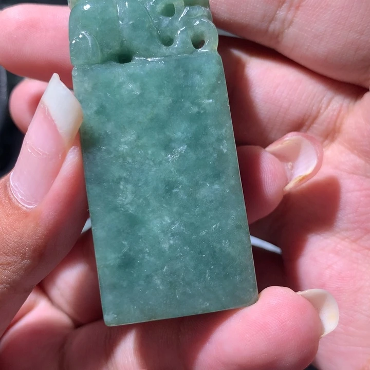 翡翠未镶嵌颈饰保真天然a货翡翠