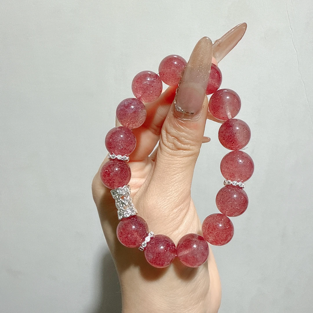 天然草莓晶12mm手串 颜色微差 多样性发其一