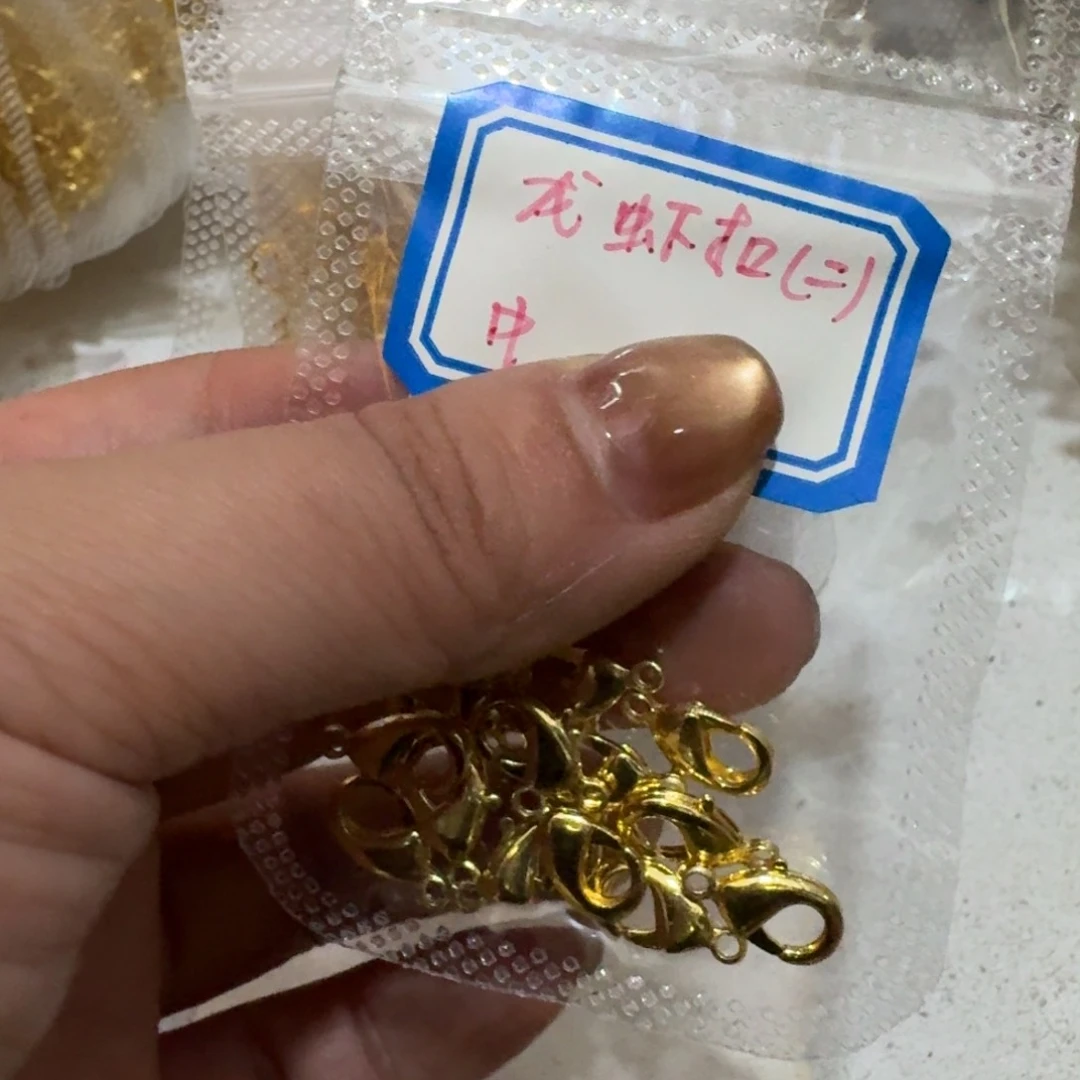 20个小时左右才有效果呀小鱼大的时候真的特别漂亮好