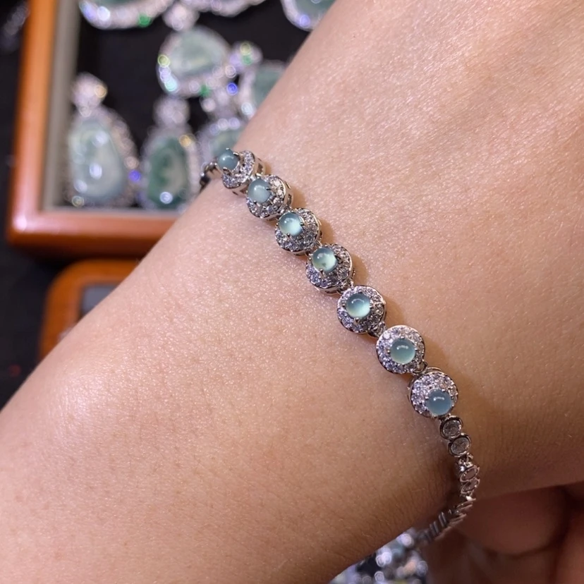 【闪购商品】翡翠颈饰未镶嵌天然