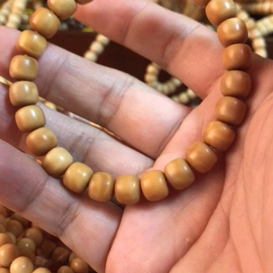 海***音千眼菩提吊坠龙脊手串