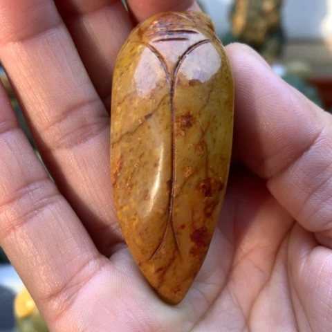 【闪购商品】未镶嵌岫岩河磨玉（透闪石质玉）挂件
