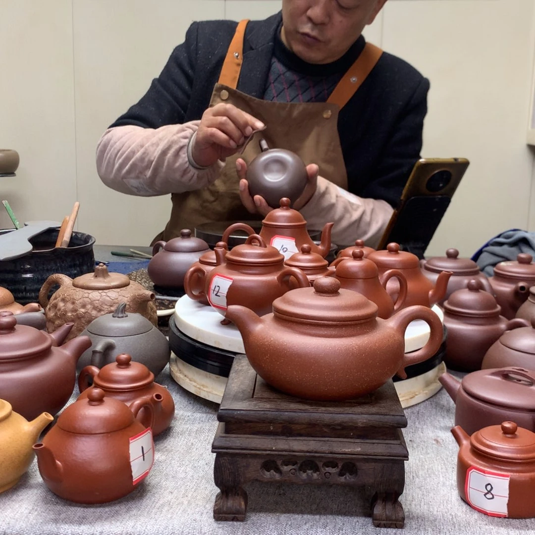 茶壶紫泥红降坡仿古230 C半手工制作