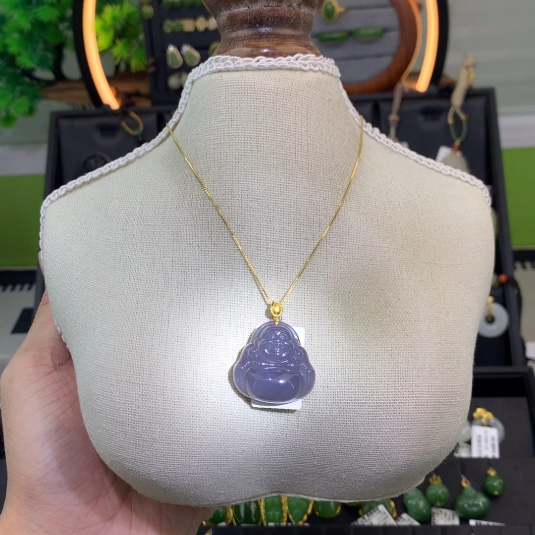 和田玉18K金镶嵌吊坠(赠链)