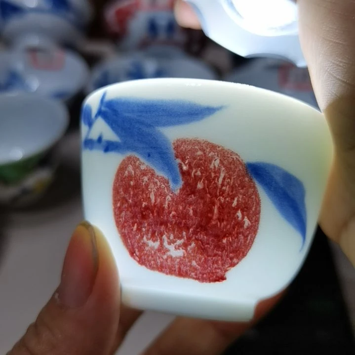 杯张学鸿老师青花釉里红