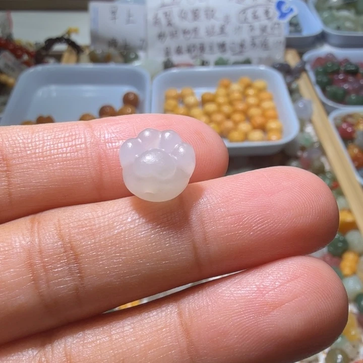 和田玉未镶嵌珠宝半成品