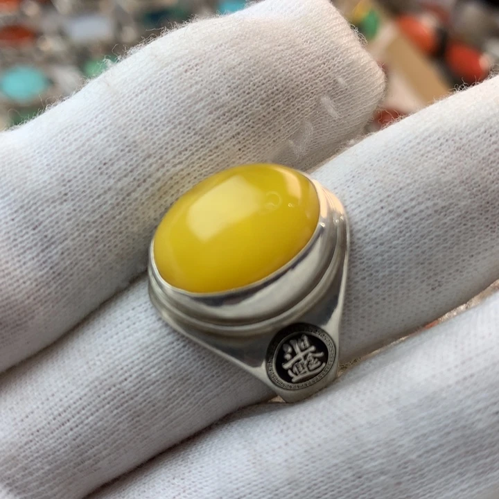 蜜蜡戒指足银镶嵌