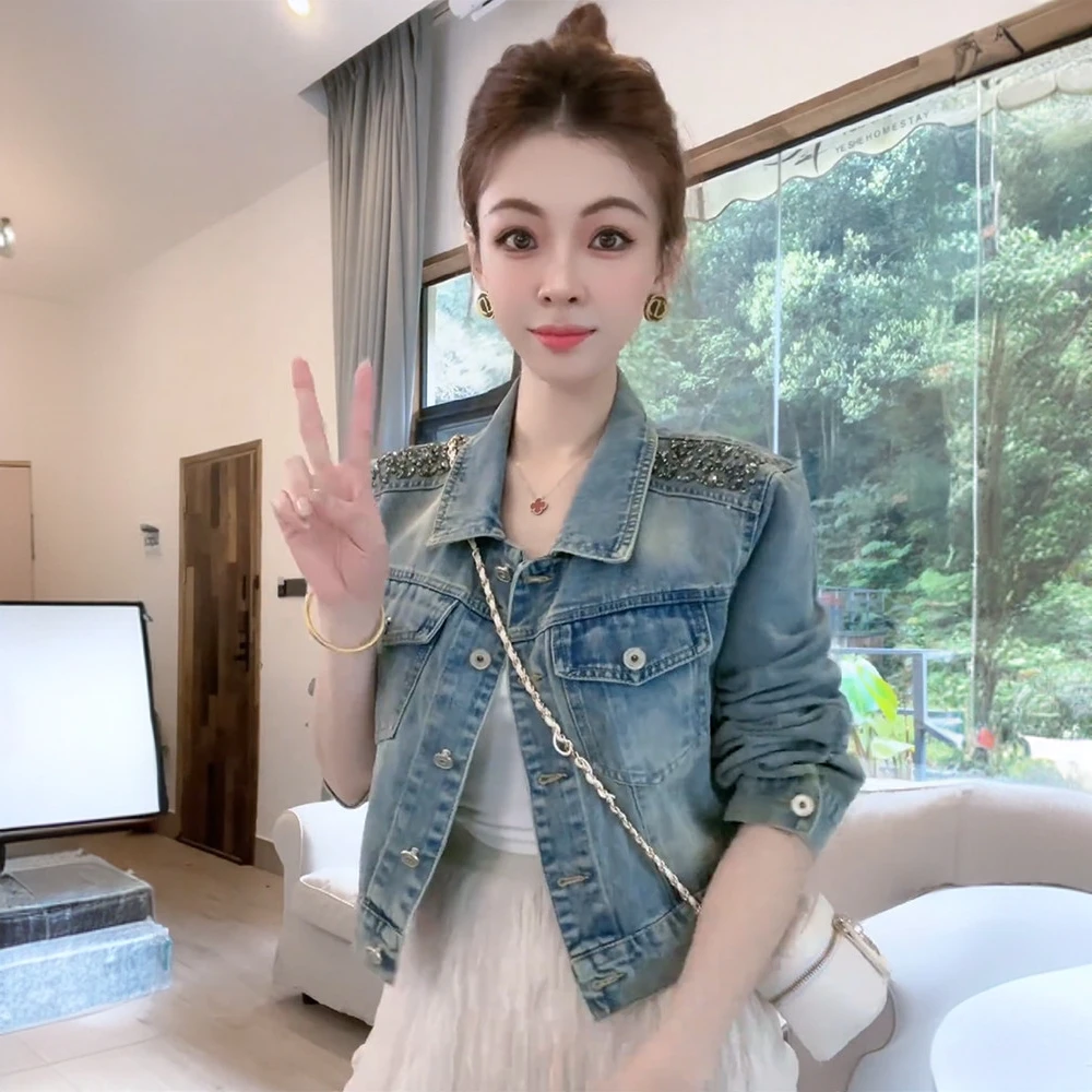 美式复古牛仔外套2025春季新款高级感洋气时尚气质翻领钉珠上衣女