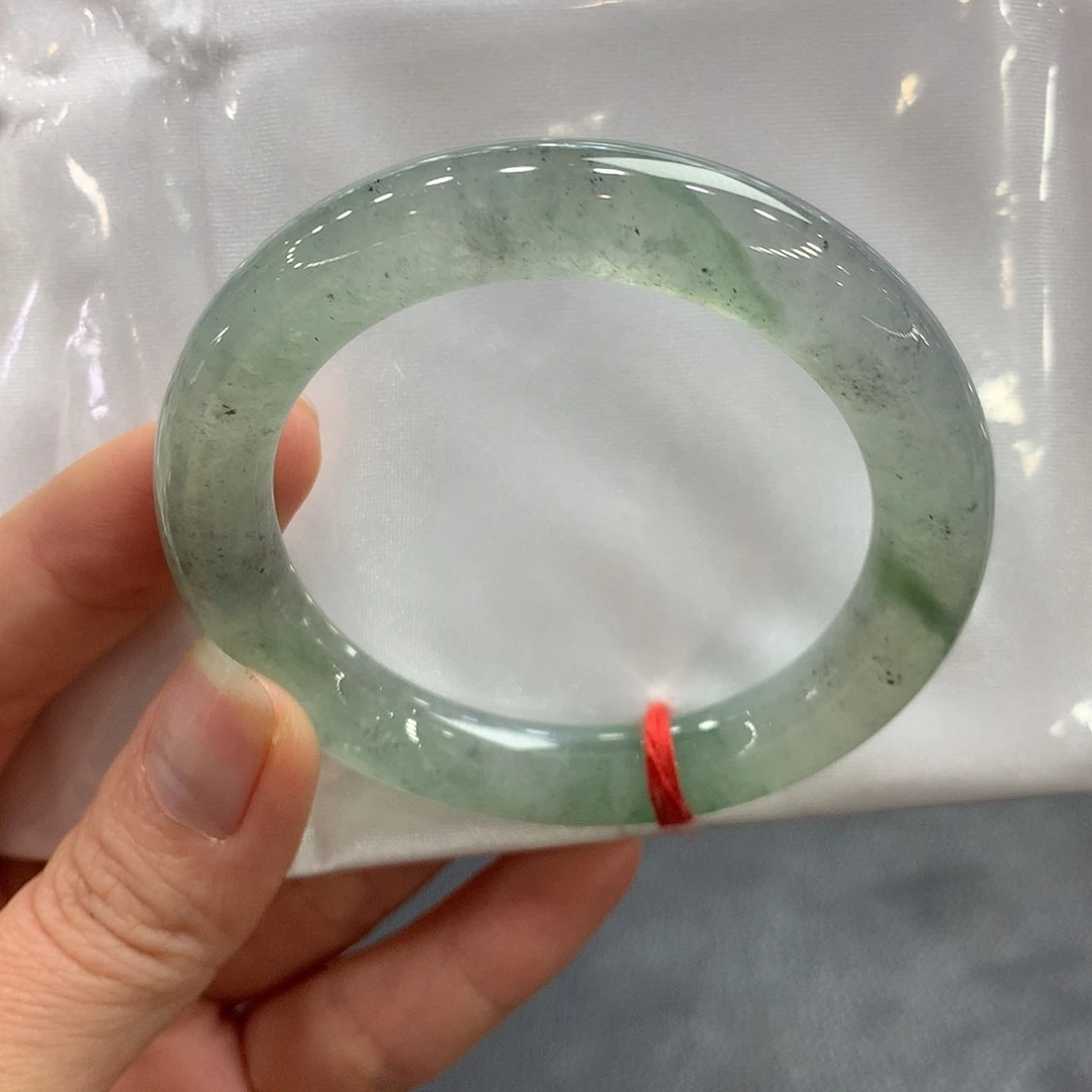 翡翠未镶嵌手镯50圆条