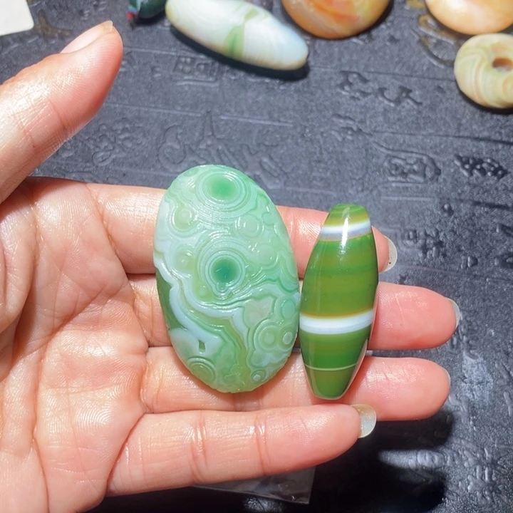 颈饰未镶嵌石英质玉S****n