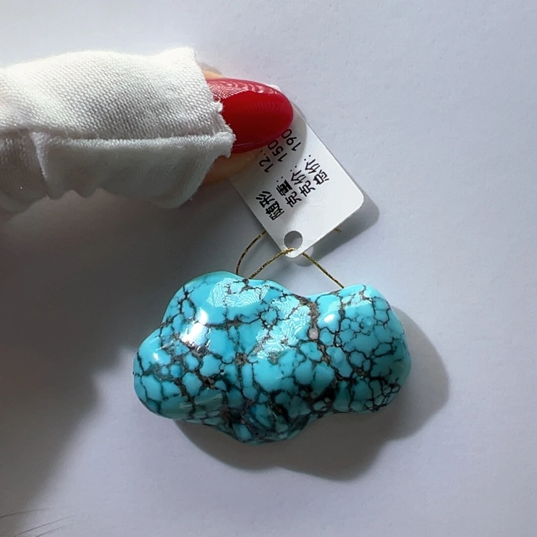 绿松石未镶嵌挂件