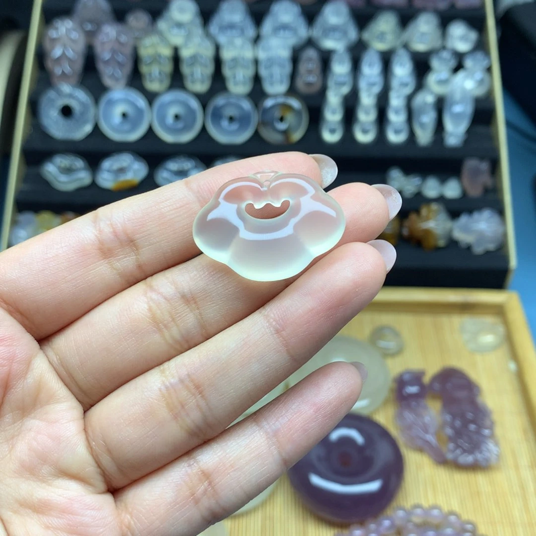 未镶嵌颈饰玛瑙/玉髓旺***旺