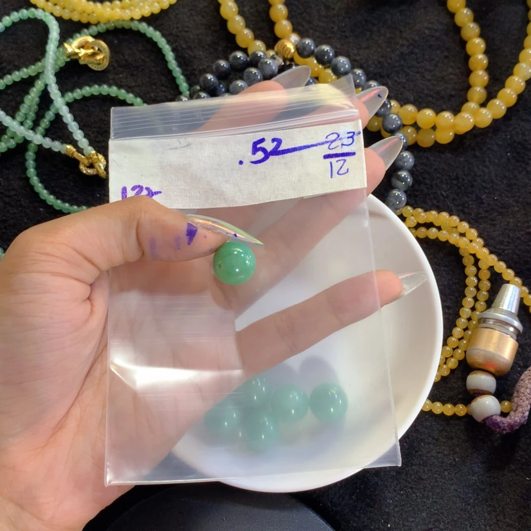 未镶嵌定制翡翠天然缅甸翡翠