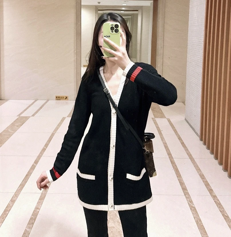 99新 GUCCI/古驰 DW0178 黑色logo刺绣棉质V领单排扣开衫外套 L码