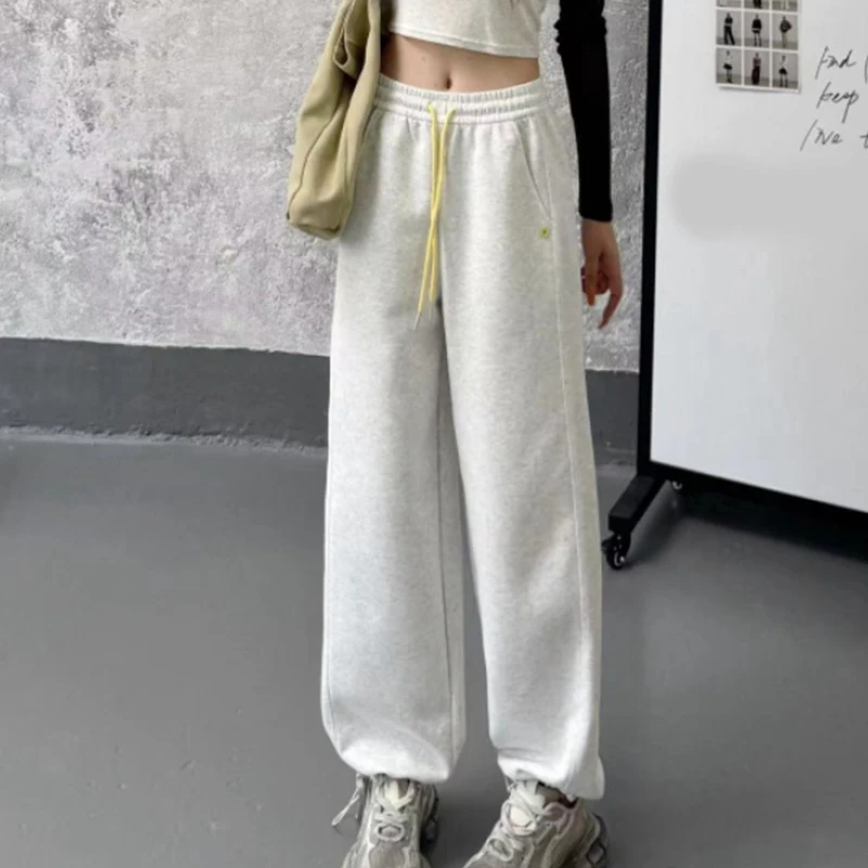 DIDORSSBO秋季女款时尚简约运动百搭显腿显瘦长直筒休闲裤9707