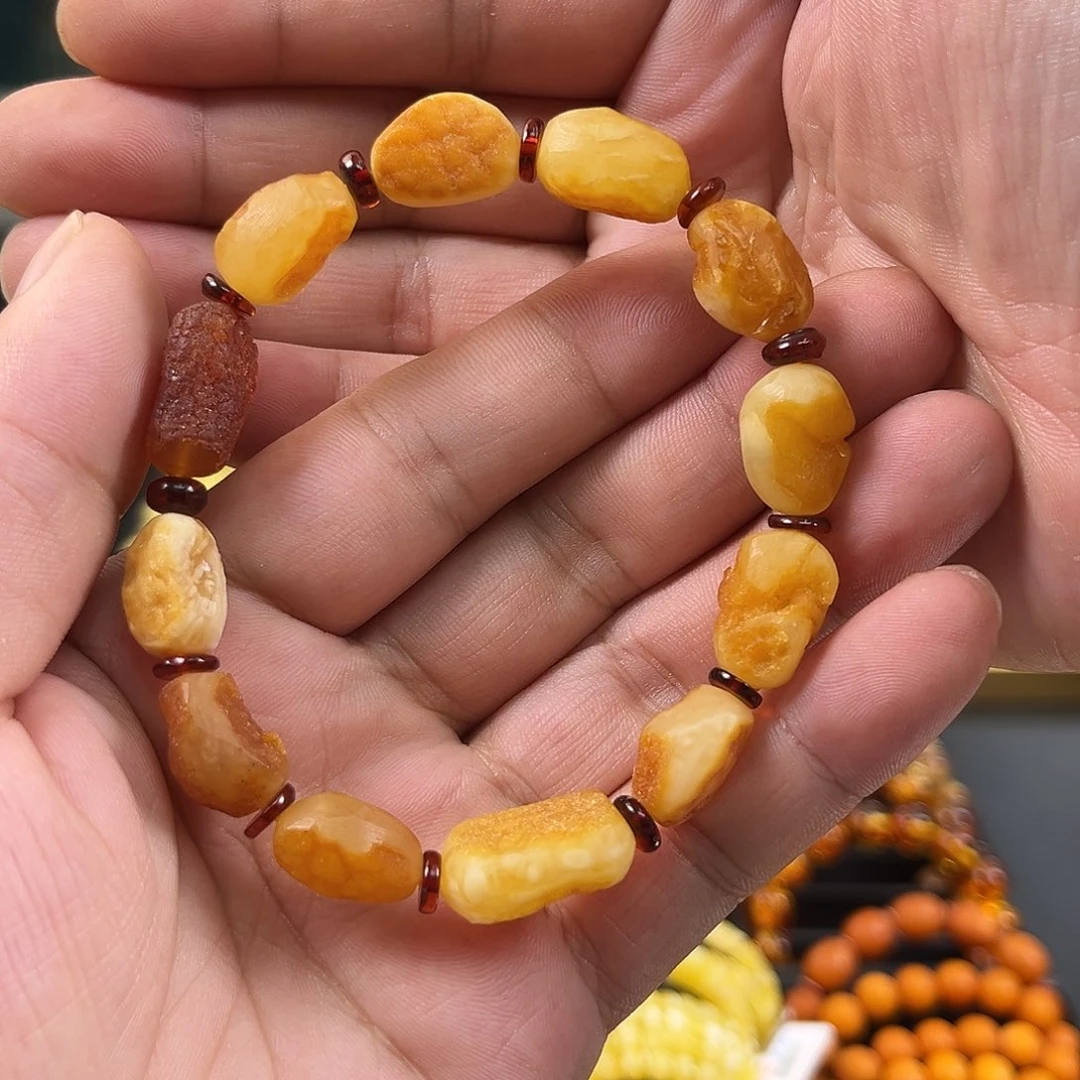 未镶嵌琥珀裸石琥珀