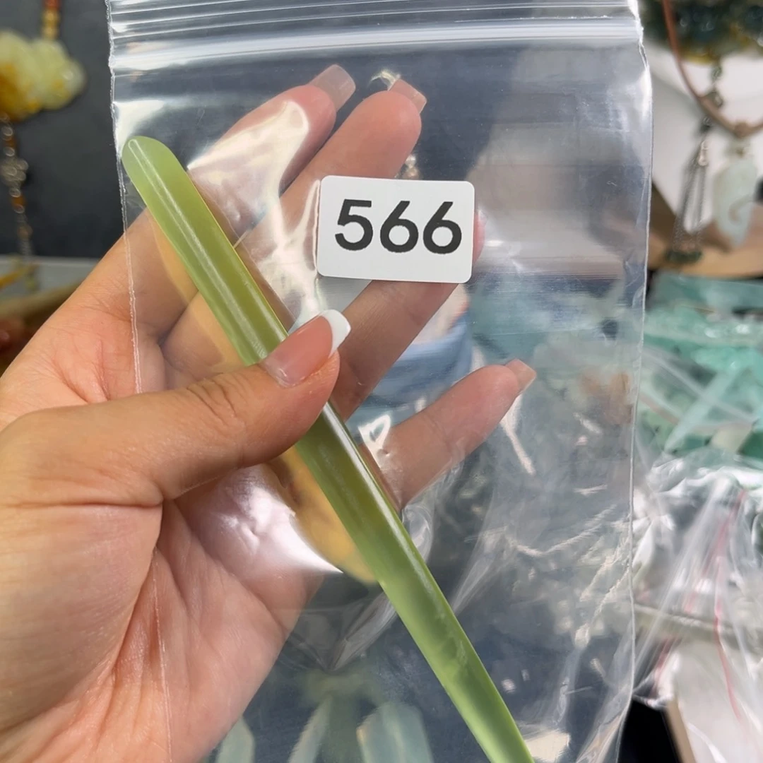 蛇纹石玉未镶嵌发饰海*