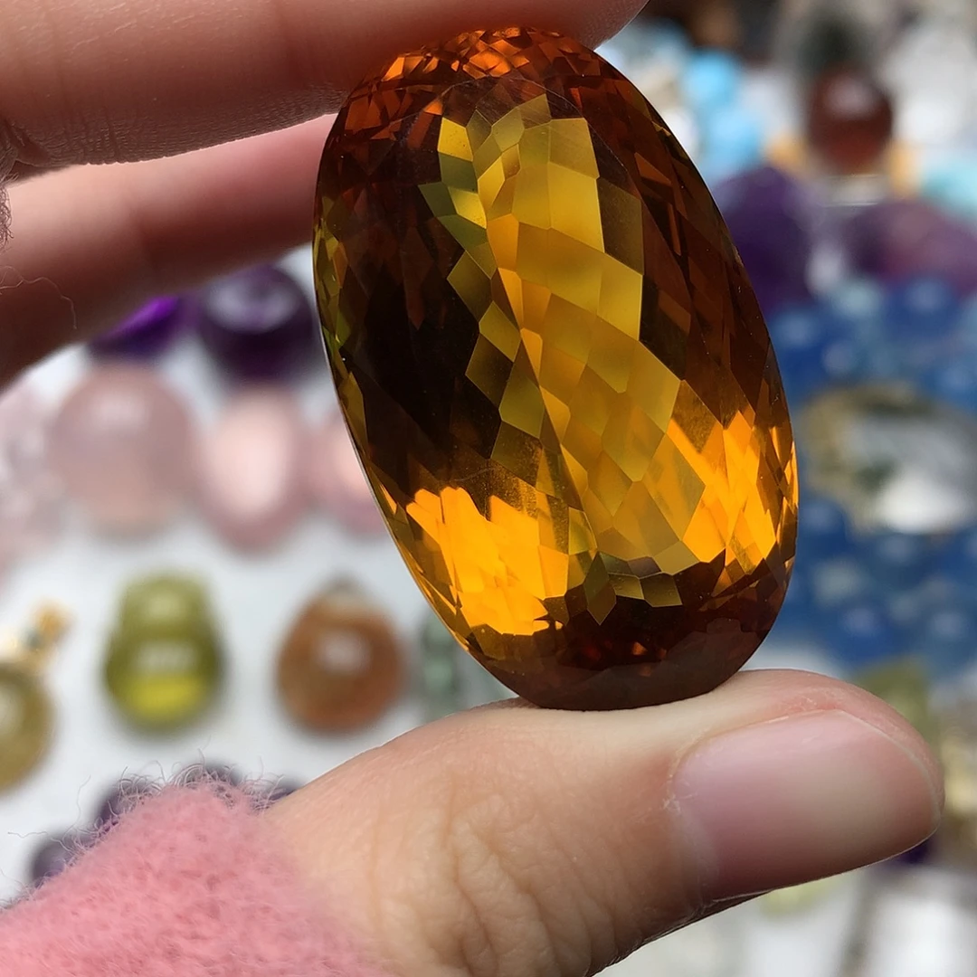 佑***和未镶嵌珠宝半成品水晶金红