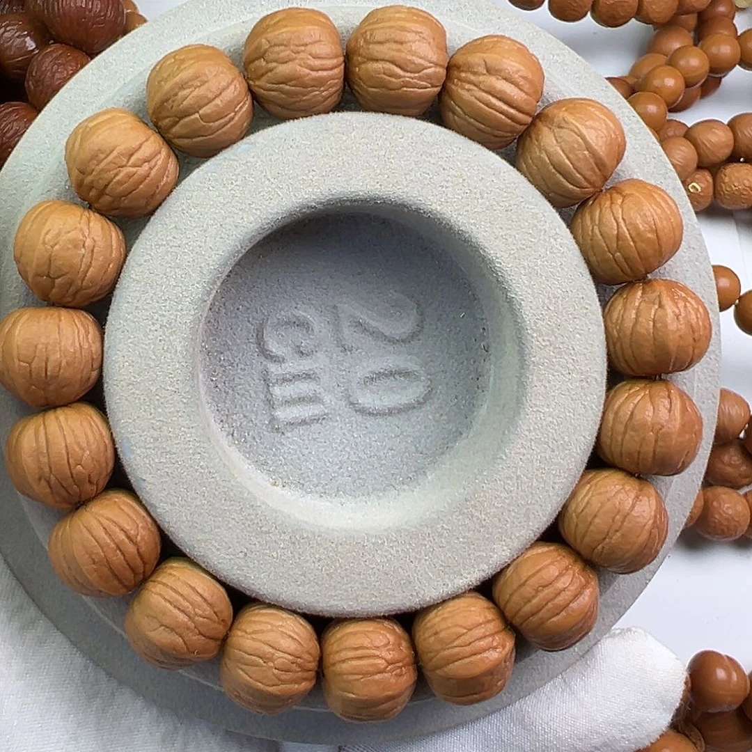 猴头核桃手串14+同尺王者南瓜