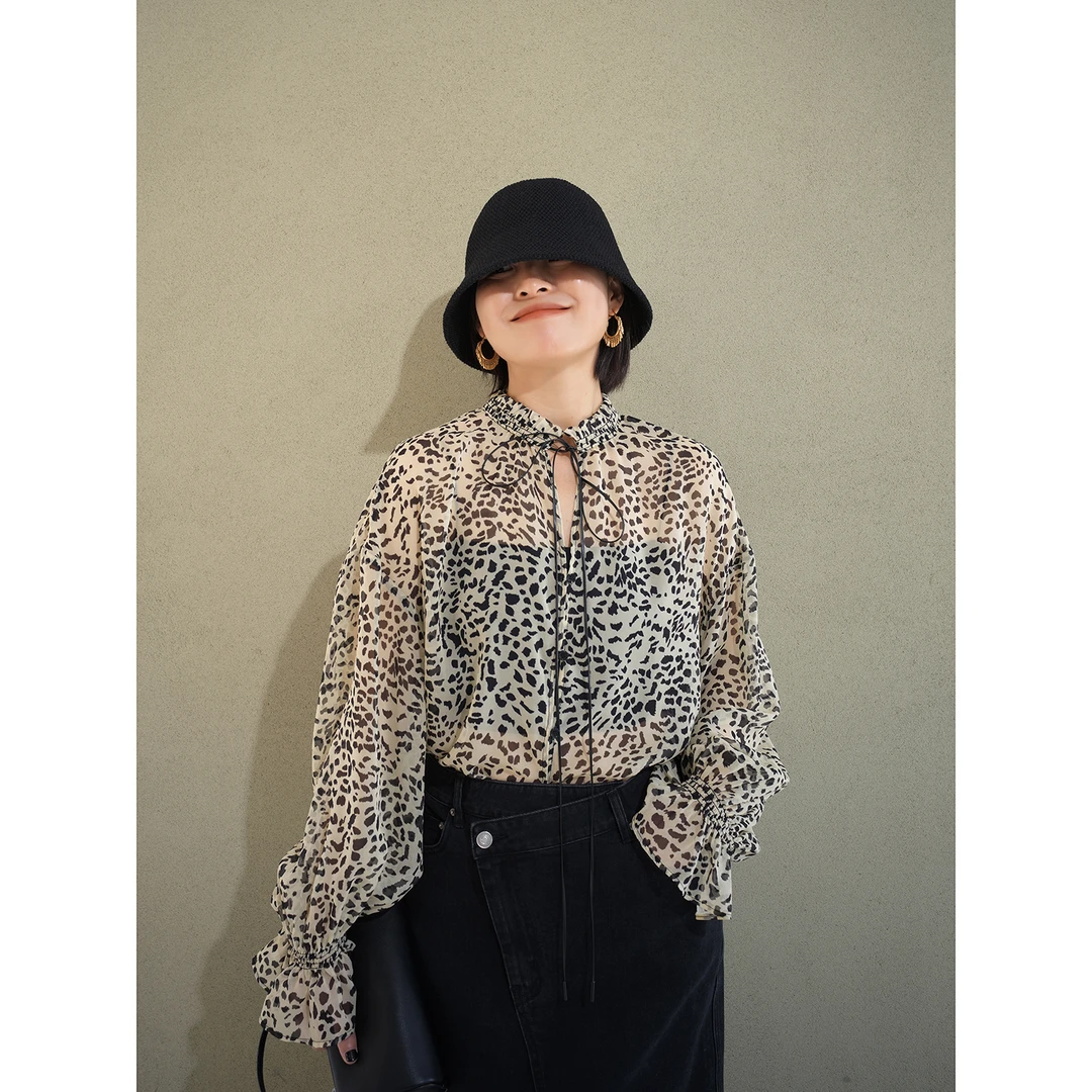 UPINLOOK薄如蝉翼 系带 真丝上衣~女士豹纹木耳边印花衬衫DC202