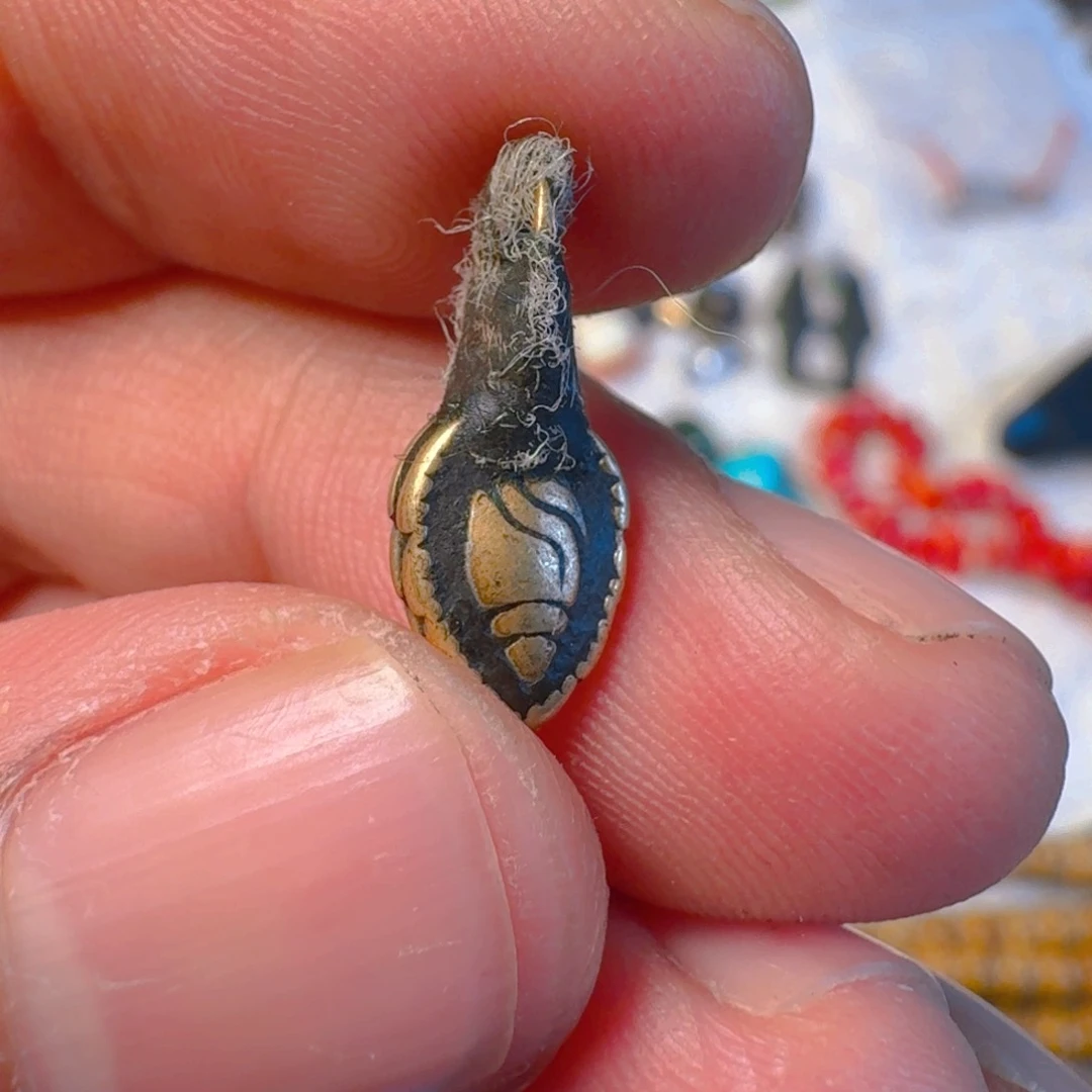 小而美的精致卡子