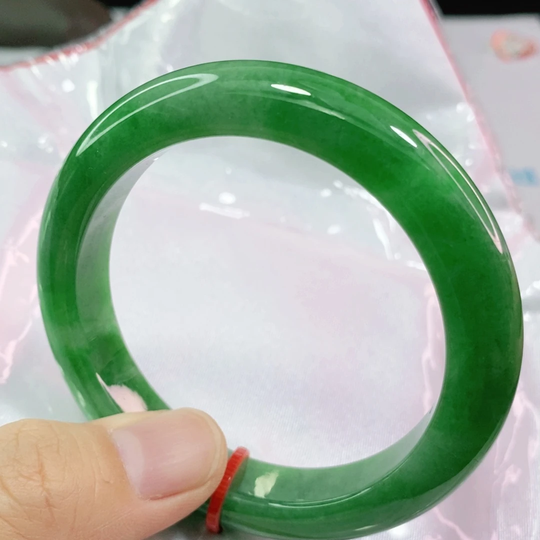 翡翠手镯未镶嵌5458圈口