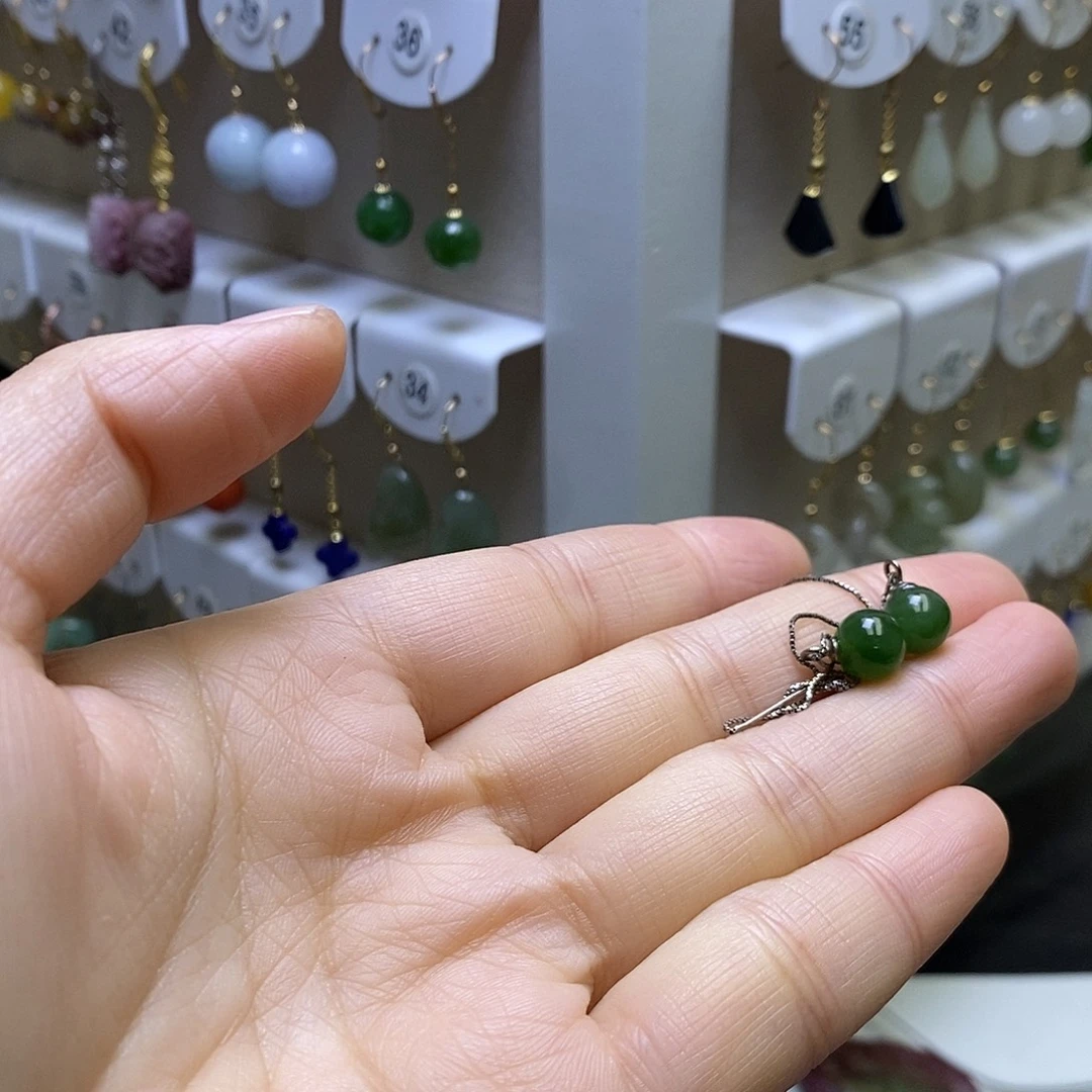 和田玉银S925镶嵌耳饰