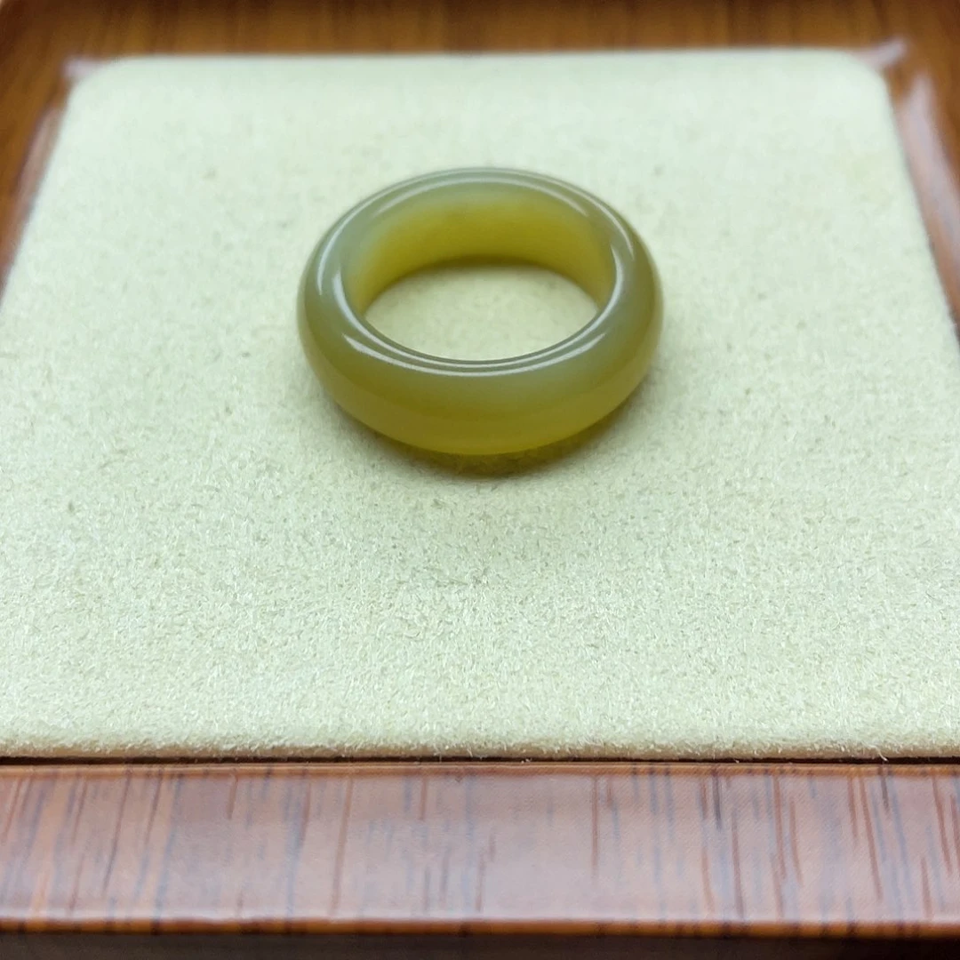 和田玉戒指未镶嵌浅金糖21号
