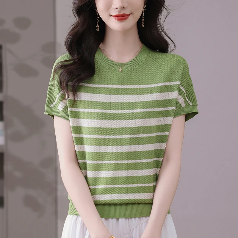 夏装大码薄款冰丝针织衫女宽松显瘦条纹上衣洋气百搭圆领短袖T恤
