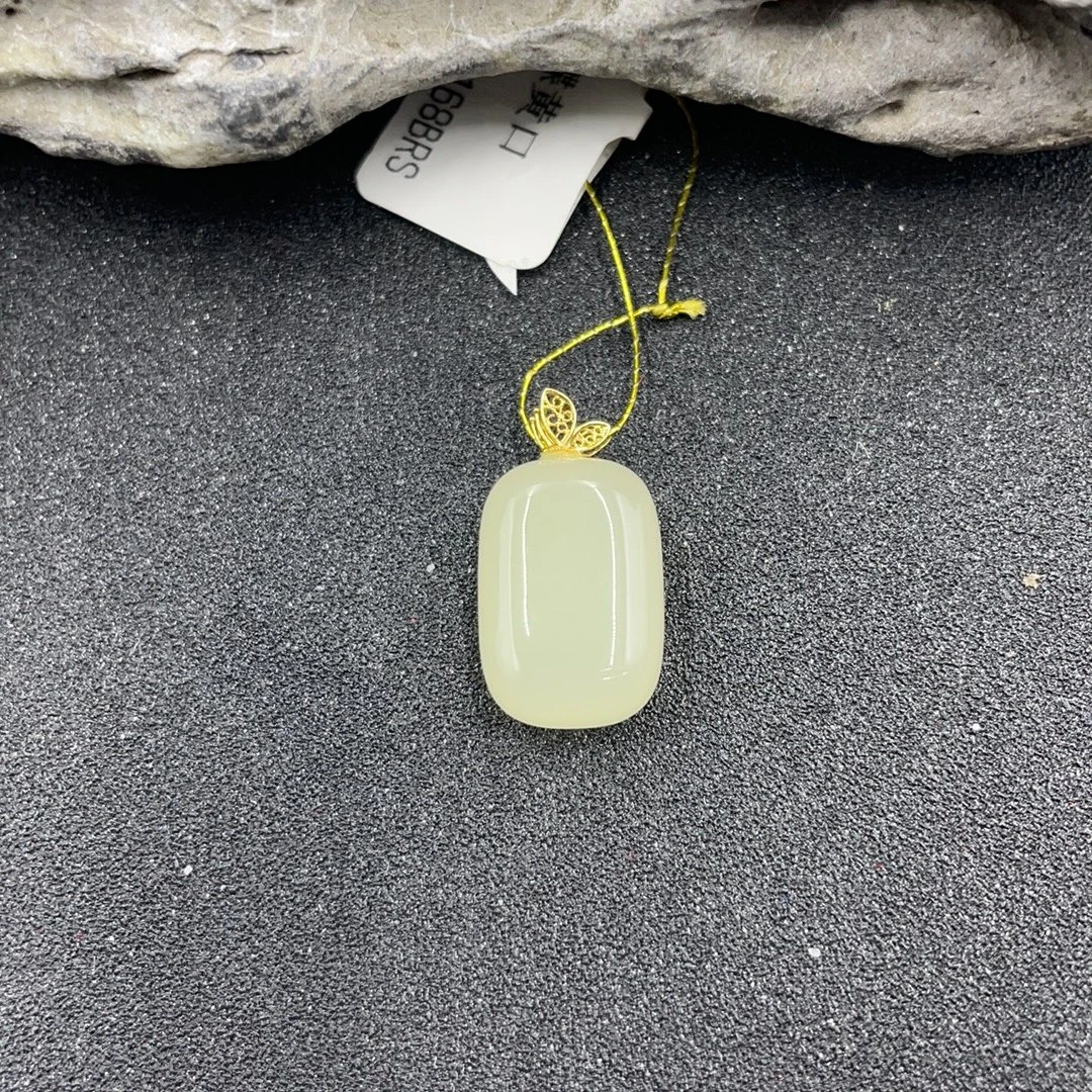 BY0307FPXQ标33 和田玉挂件