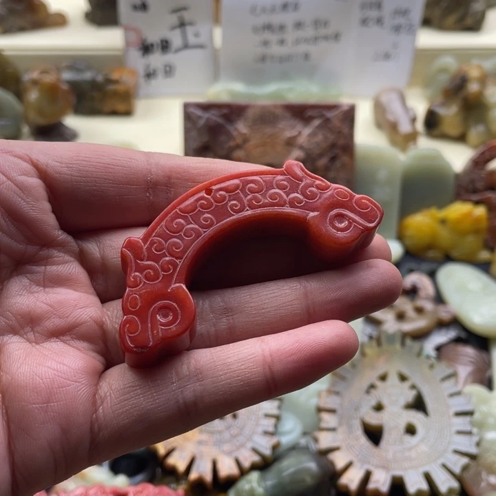 和田玉颈饰未镶嵌38